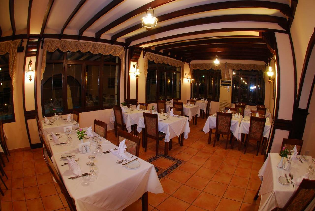 Bellapais Monastery Hotel Kerýnia Eksteriør bilde